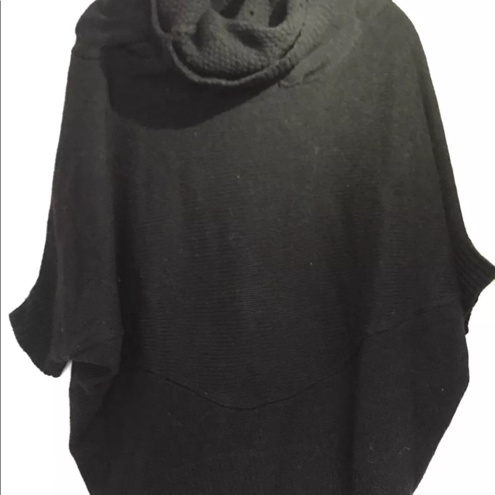 NWOT Vince Black cowlneck sweater L